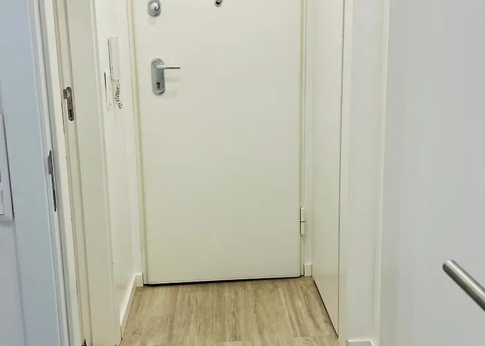 - Marques De Pombal Lisbon